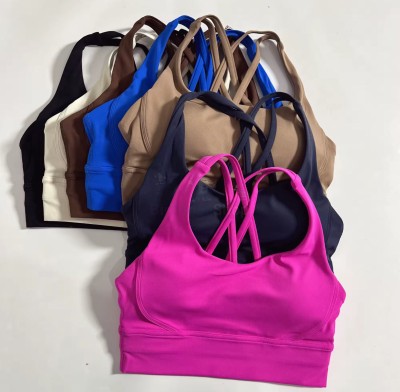 Топ спортивный StrongHold - купить в Большой Устюбе